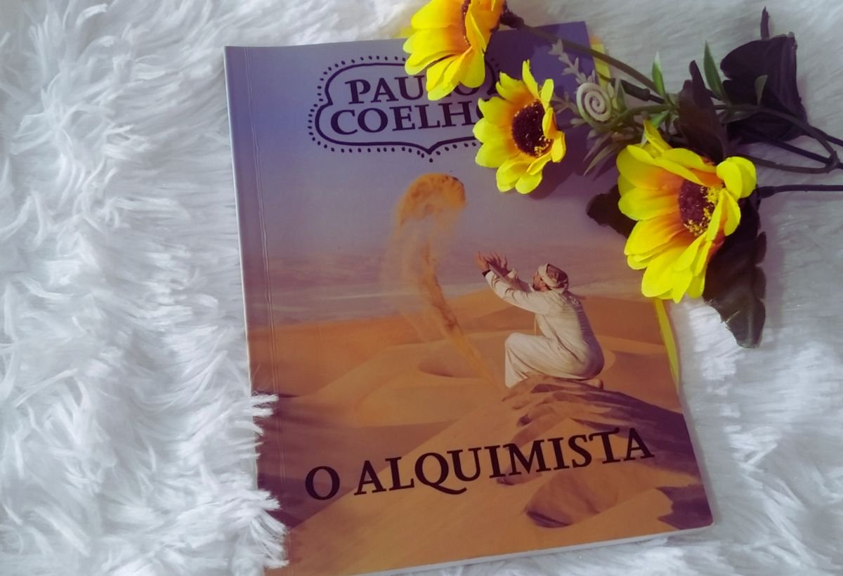 Resenha: O Alquimista – Paulo Coelho
