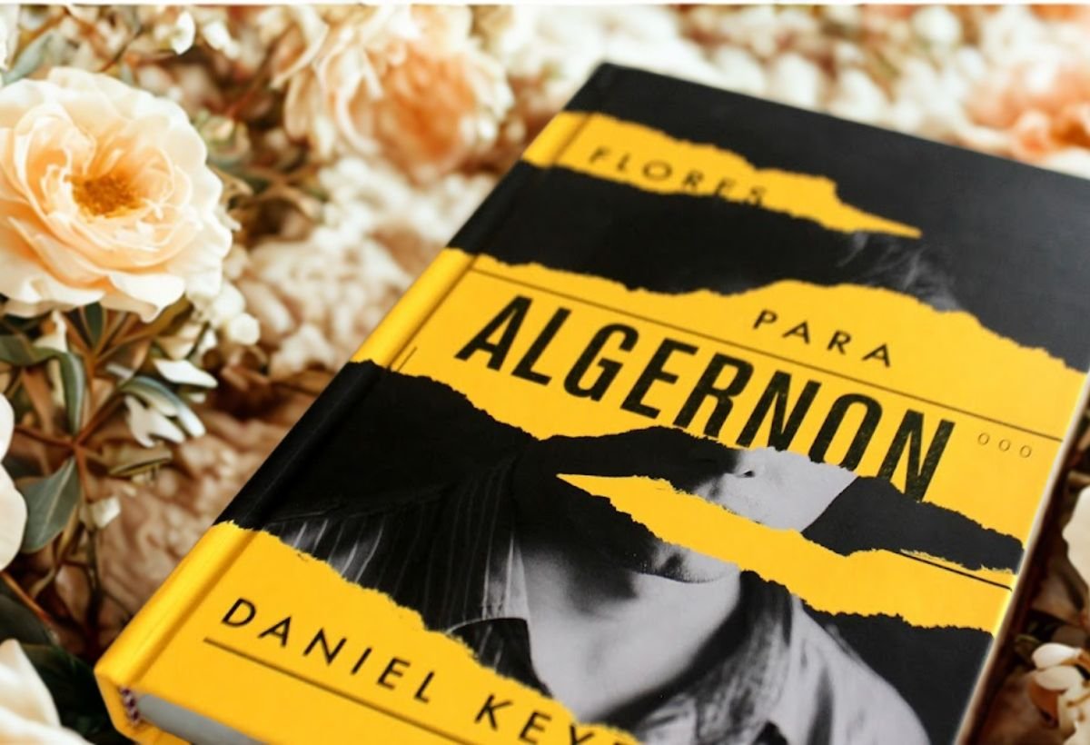 Resenha de Flores para Algernon: Um mergulho na mente humana